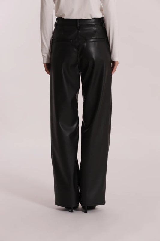 JEANS WIDE LEG SIMIL PELLE